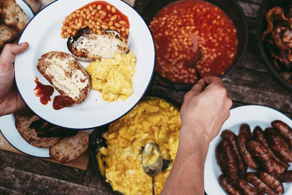 There's nothing better than a Full English breakfast cooked outdoors on your shepherds hut holiday is there?<br />
A plated of cooked breakfast with scrambled eggs, sausages, toast and baked beans